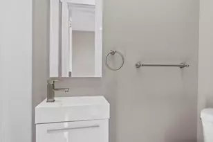 335 Mercy St, Philadelphia, PA 19148 - Photo 19