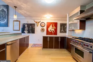 1228 Arch St, Philadelphia, PA 19107 - Photo 7