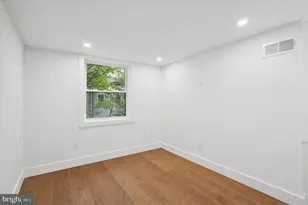 1528 Manton St, Philadelphia, PA 19146 - Photo 17