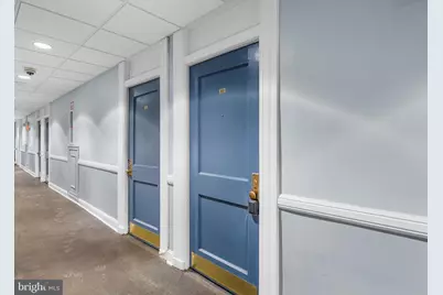 1324 Locust Street #807, Philadelphia, PA 19107 - Photo 5