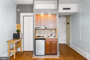 1324 Locust St, Philadelphia, PA 19107 - Photo 19