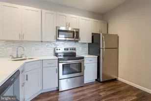 1917 N 7th St, Philadelphia, PA 19122 - Photo 3