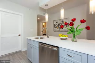 1533-39 Parrish St, Philadelphia, PA 19130 - Photo 9