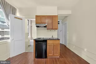 1324 Locust St, Philadelphia, PA 19107 - Photo 7