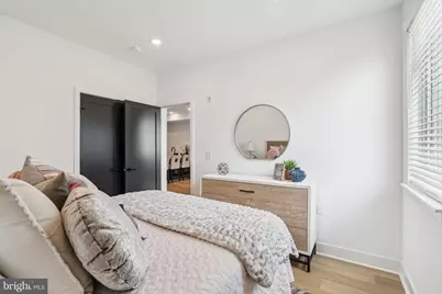 1419 W Grange Avenue #411, Philadelphia, PA 19141 - Photo 17