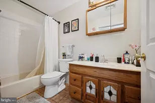 205 Delmar St, Philadelphia, PA 19128 - Photo 11