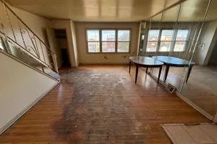 9955 Bridle Rd, Philadelphia, PA 19115 - Photo 3