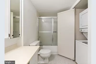 1420 Locust Street #7M, Philadelphia, PA 19102 - Photo 37