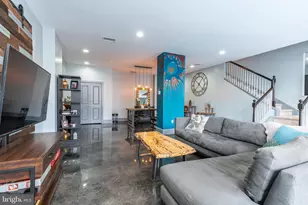 1910 Spring Garden St, Philadelphia, PA 19130 - Photo 7