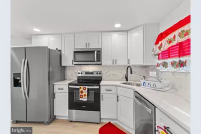 914 Winton Street, Philadelphia, PA 19148 - Photo 11