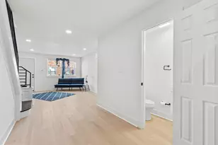 914 Winton St, Philadelphia, PA 19148 - Photo 7