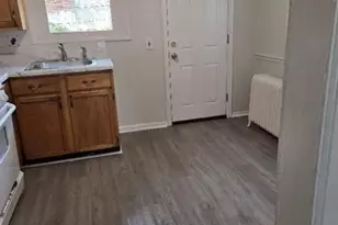 313 E Cornwall St, Philadelphia, PA 19134 - Photo 5