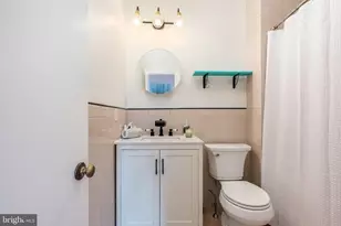 250 S 13th St, Philadelphia, PA 19107 - Photo 17