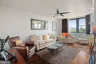 2601 Pennsylvania Ave, Philadelphia, PA 19130 - Photo 5