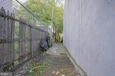 2005 E Sergeant Street, Philadelphia, PA 19125 - Photo 25