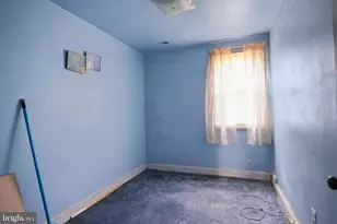 8431 Fayette St, Philadelphia, PA 19150 - Photo 15