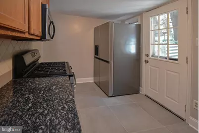 132 Conarroe Street, Philadelphia, PA 19127 - Photo 9