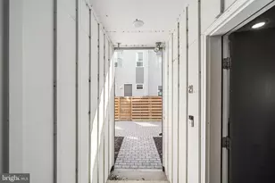 1640 N 5th Ct, Philadelphia, PA 19122 - Photo 13