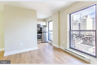 201 S 13th Street #305, Philadelphia, PA 19107 - Photo 9