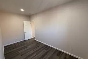 2537 E Auburn St, Philadelphia, PA 19134 - Photo 11