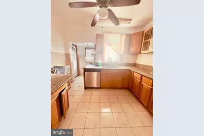 124 W Spencer Avenue, Philadelphia, PA 19120 - Photo 11