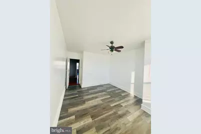 124 W Spencer Avenue, Philadelphia, PA 19120 - Photo 15