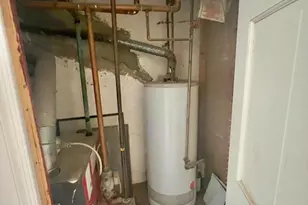 124 W Spencer Ave, Philadelphia, PA 19120 - Photo 25