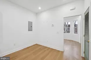 1325 Kerbaugh St, Philadelphia, PA 19140 - Photo 17