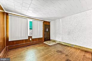 2547 S Sartain St, Philadelphia, PA 19148 - Photo 3