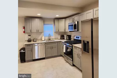 1247 S Newkirk Street S, Philadelphia, PA 19146 - Photo 5