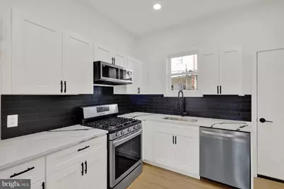 2117 S Alden Street, Philadelphia, PA 19143 - Photo 9