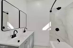 2117 S Alden St, Philadelphia, PA 19143 - Photo 25