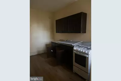 1512 W Glenwood Avenue, Philadelphia, PA 19132 - Photo 9