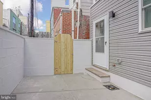 808 Fernon St, Philadelphia, PA 19148 - Photo 13