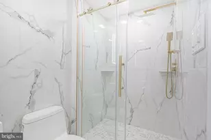 808 Fernon St, Philadelphia, PA 19148 - Photo 27