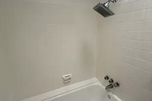 2003 Devereaux Ave, Philadelphia, PA 19149 - Photo 9