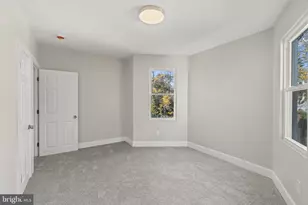 911 E Rittenhouse St, Philadelphia, PA 19138 - Photo 13