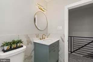 911 E Rittenhouse St, Philadelphia, PA 19138 - Photo 17