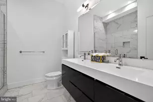 6522 Magnolia St, Philadelphia, PA 19119 - Photo 33