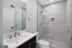 6522 Magnolia St, Philadelphia, PA 19119 - Photo 33