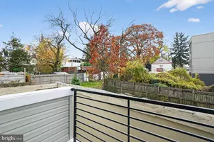 6522 Magnolia St, Philadelphia, PA 19119 - Photo 5