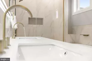 2619 Cedar St, Philadelphia, PA 19125 - Photo 45