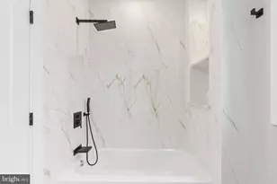 2619 Cedar St, Philadelphia, PA 19125 - Photo 23