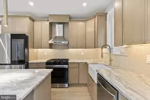 2619 Cedar St, Philadelphia, PA 19125 - Photo 11