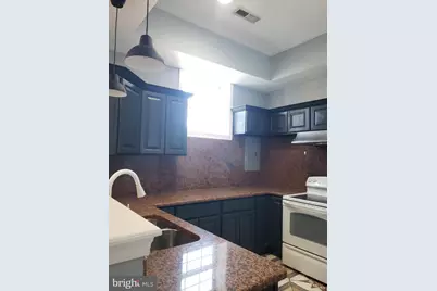 1119 S 18th Street #FLOOR 2, Philadelphia, PA 19146 - Photo 5