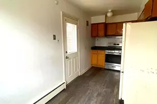 1815 Danforth St, Philadelphia, PA 19152 - Photo 5