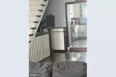 2227 S Darien Street, Philadelphia, PA 19148 - Photo 3