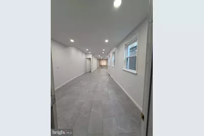 243 E Girard Avenue #1ST FL, Philadelphia, PA 19125 - Photo 3