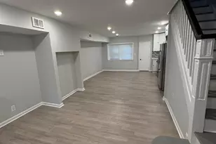 5625 Crowson St, Philadelphia, PA 19144 - Photo 3