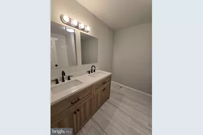 5625 Crowson Street, Philadelphia, PA 19144 - Photo 29